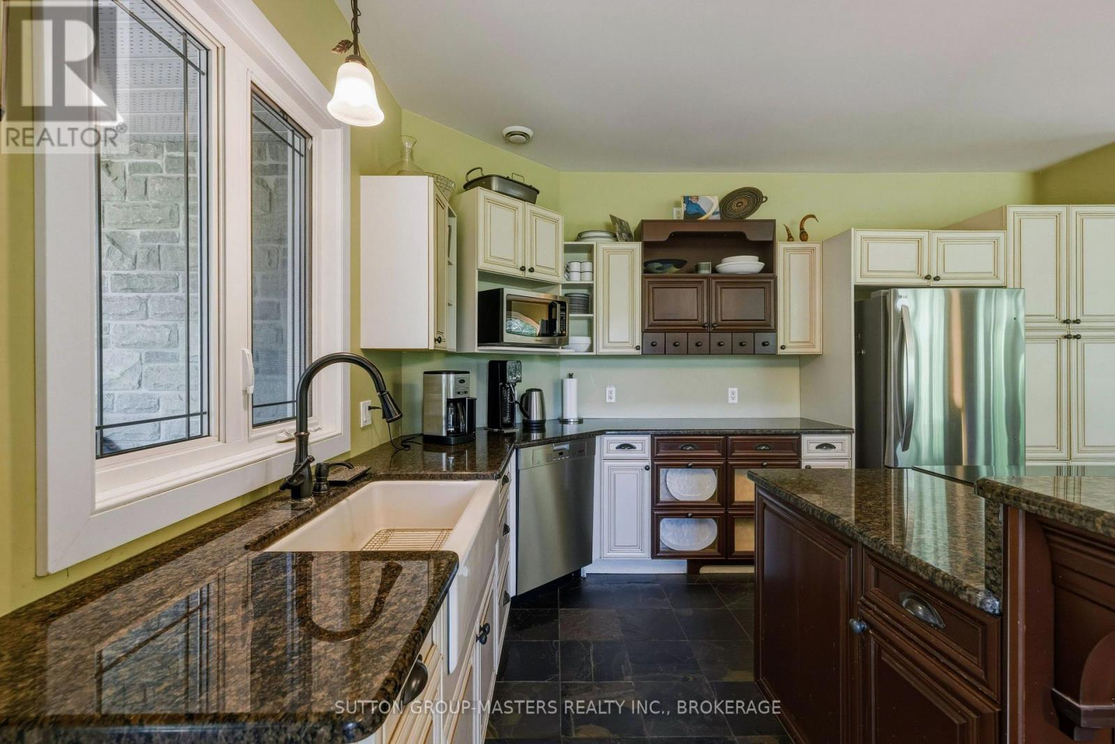 139 COUNTRY WOODS DRIVE - 11