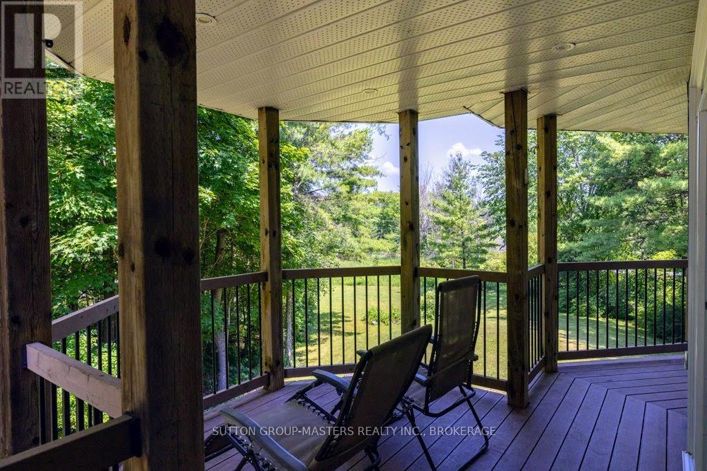 139 COUNTRY WOODS DRIVE - 30