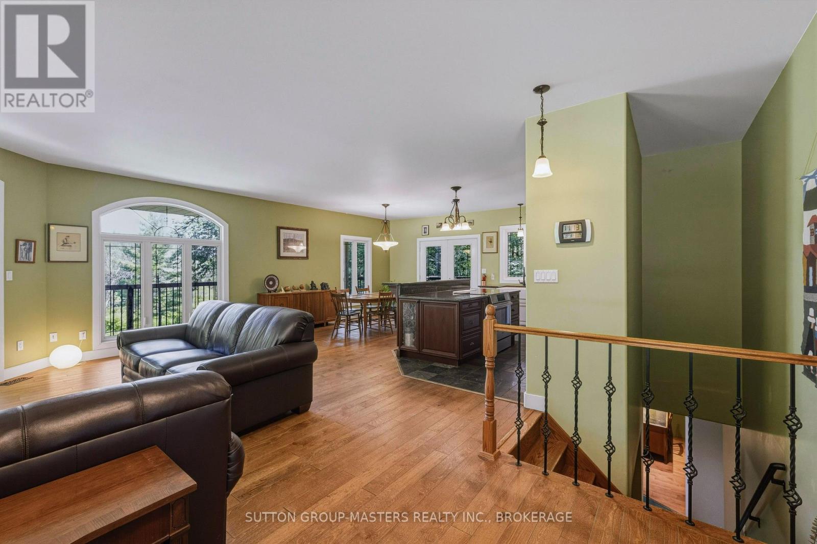 139 COUNTRY WOODS DRIVE - 4