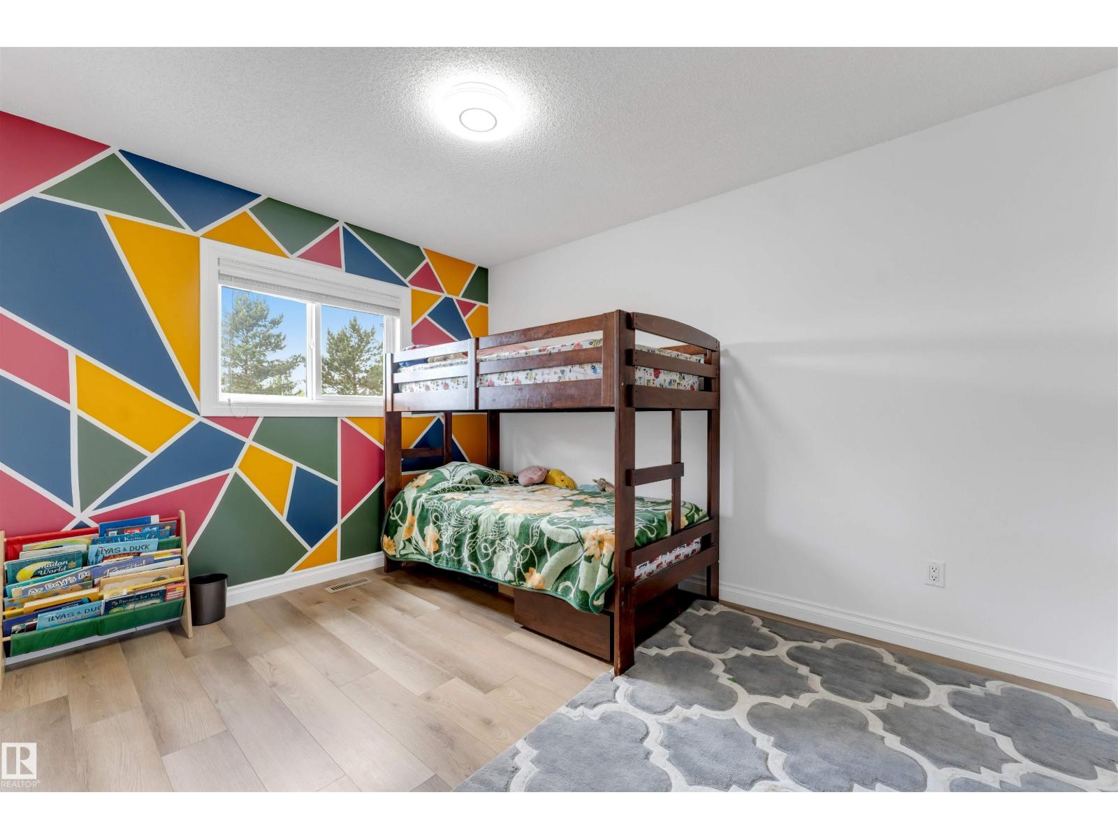 3332 43 ST NW — photo 38