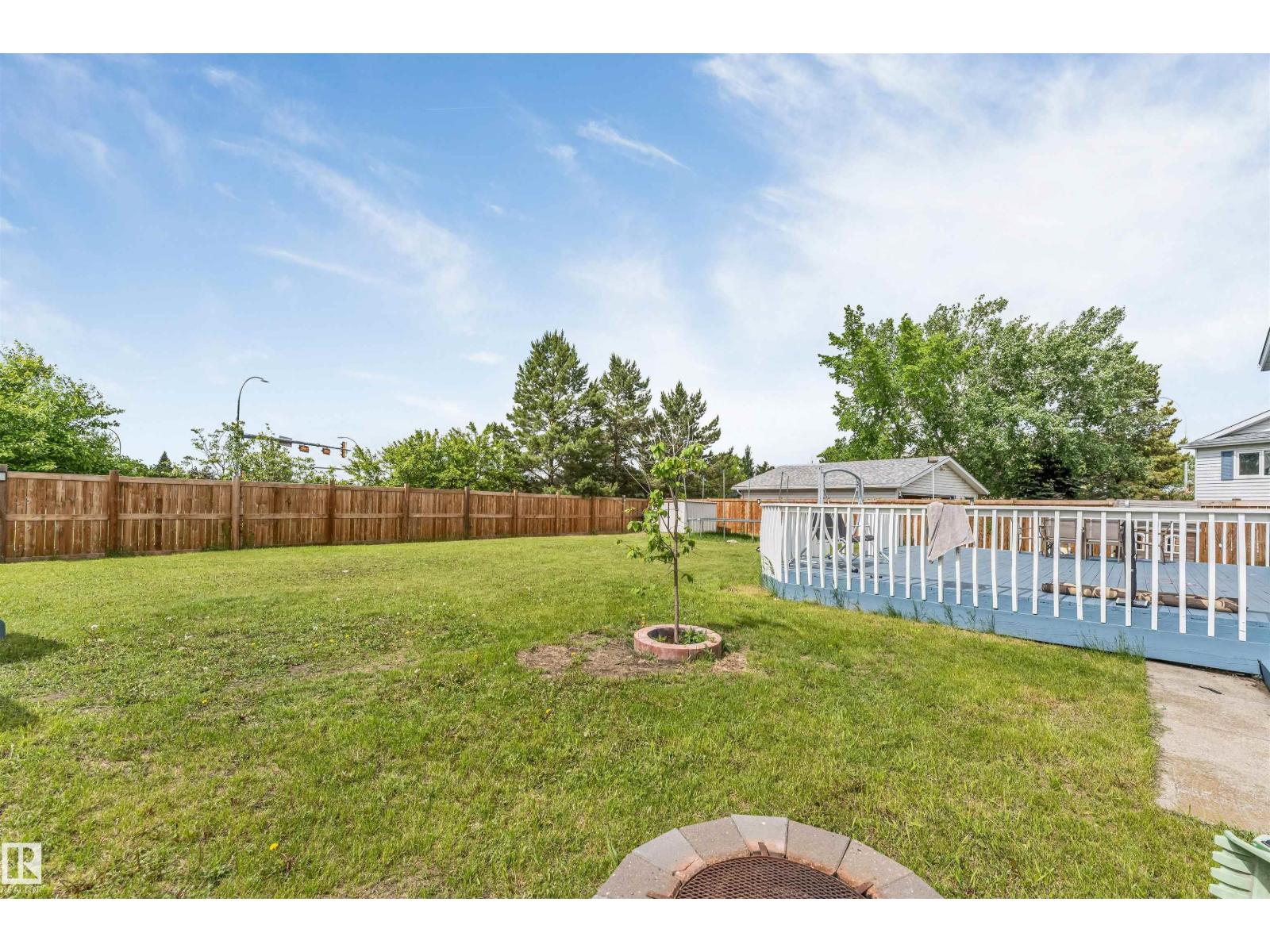 3332 43 ST NW - photo 4