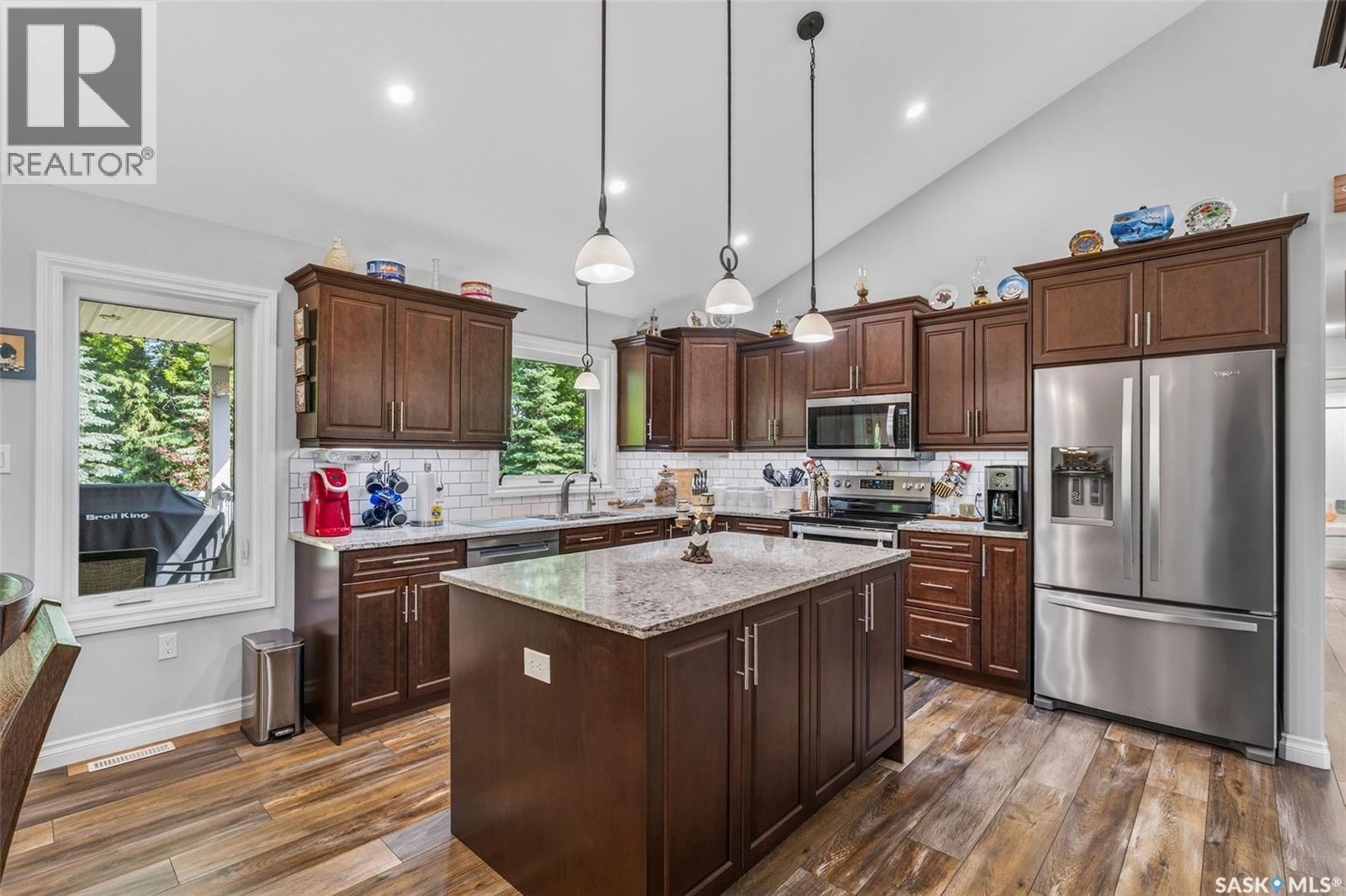 527 McAllister AVENUE — photo 32