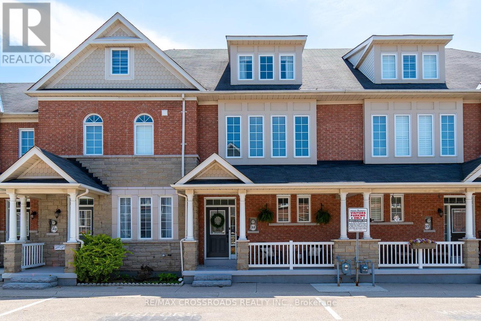 35 TORR LANE - 1