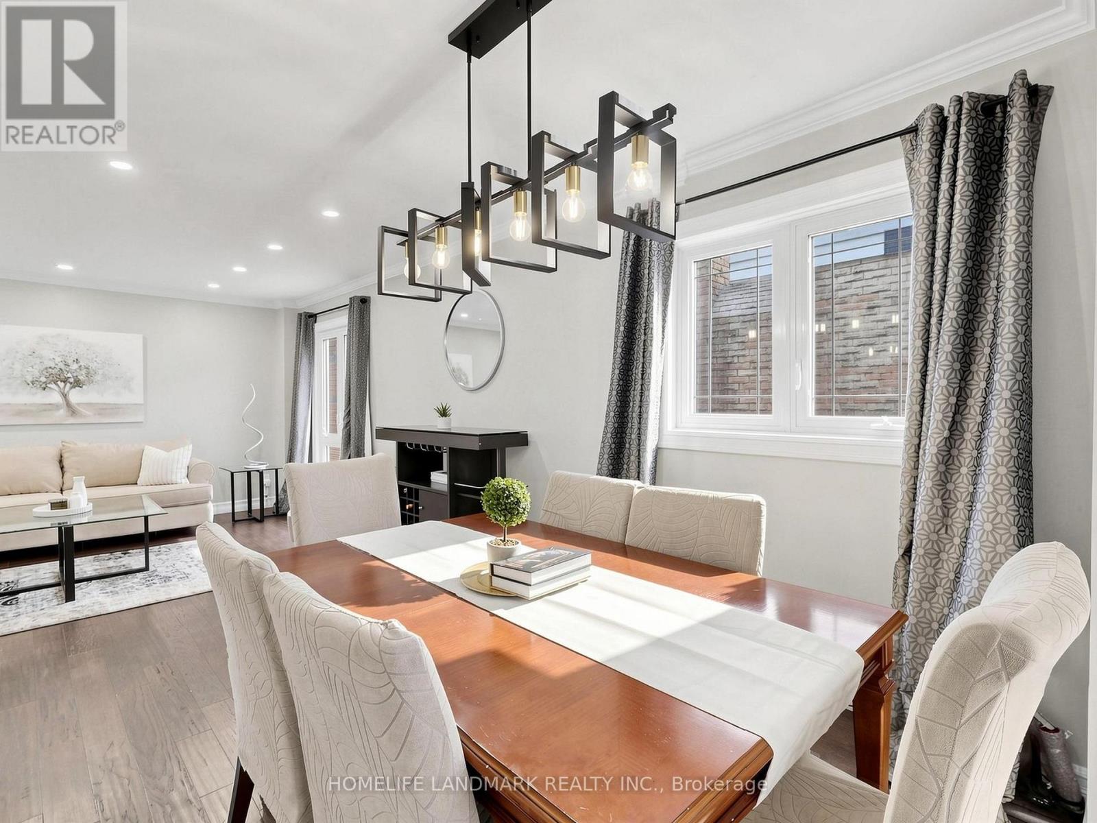 1209 GLOUCESTER SQUARE - 10