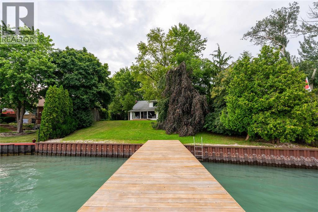 2807 ST CLAIR PARKWAY - 1