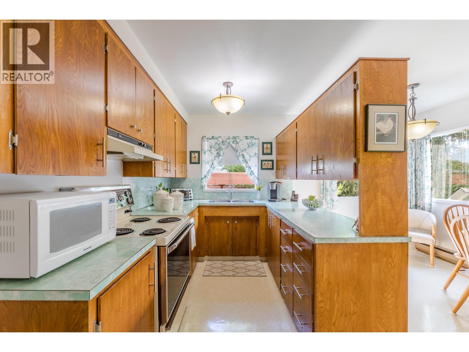 14001 Amm Avenue - 7