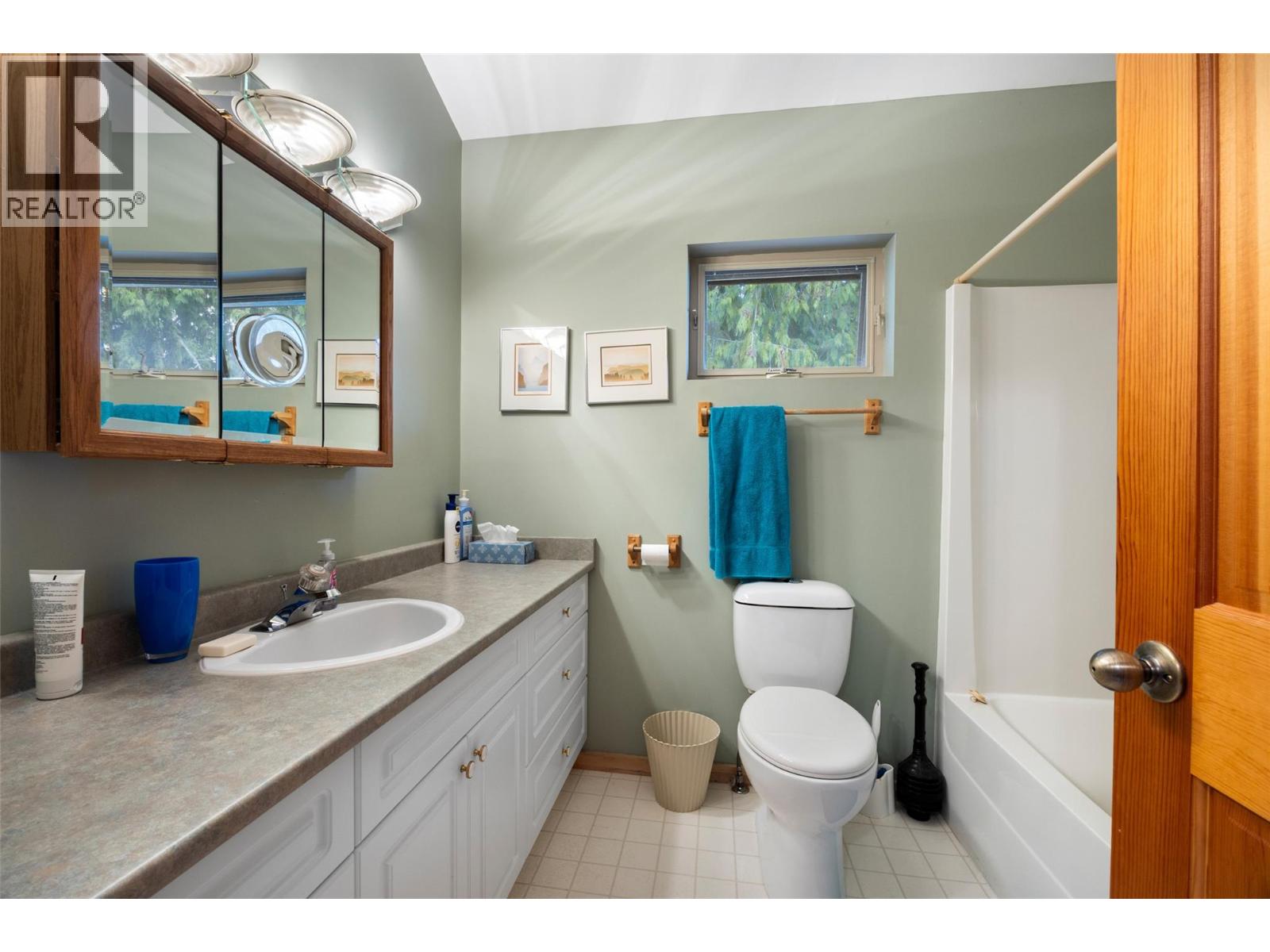 1837 Archibald Road Unit# 125, Blind Bay