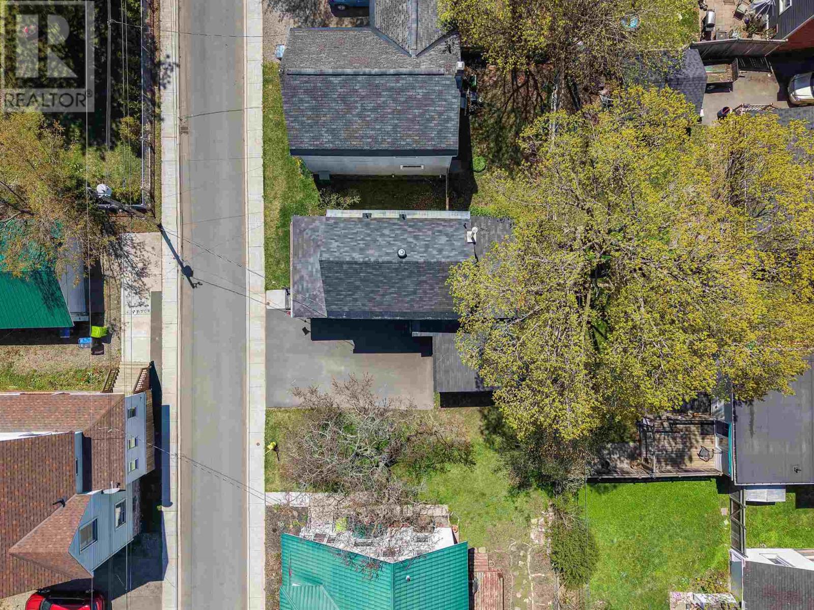 117 Biggings AVE - 33