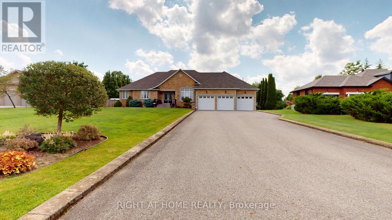 35 GOLFVIEW BOULEVARD - 1