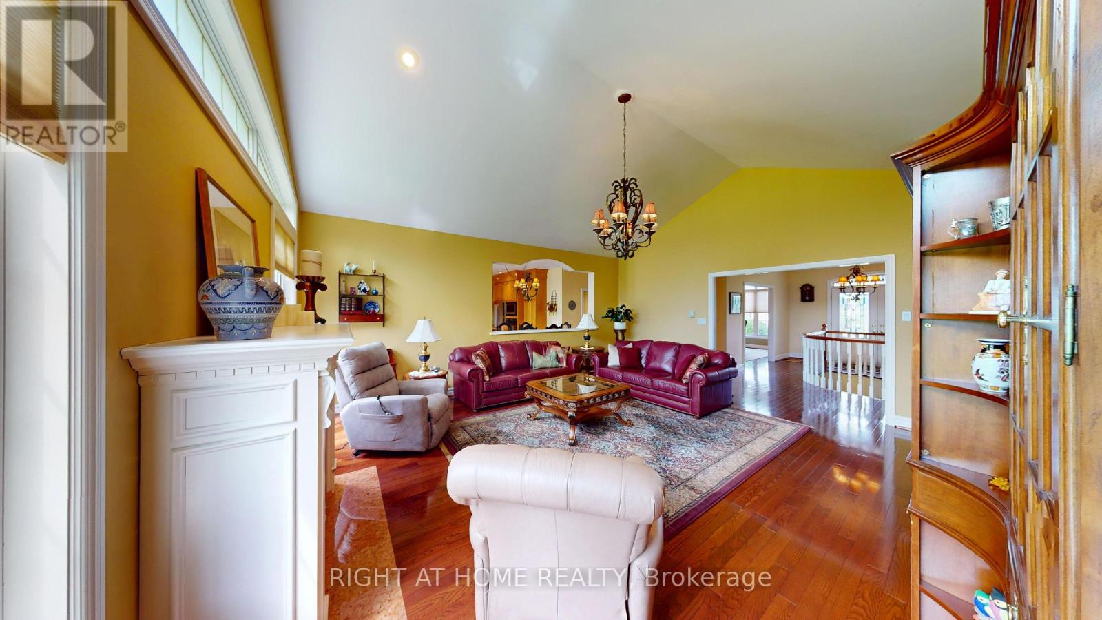 35 GOLFVIEW BOULEVARD - 11