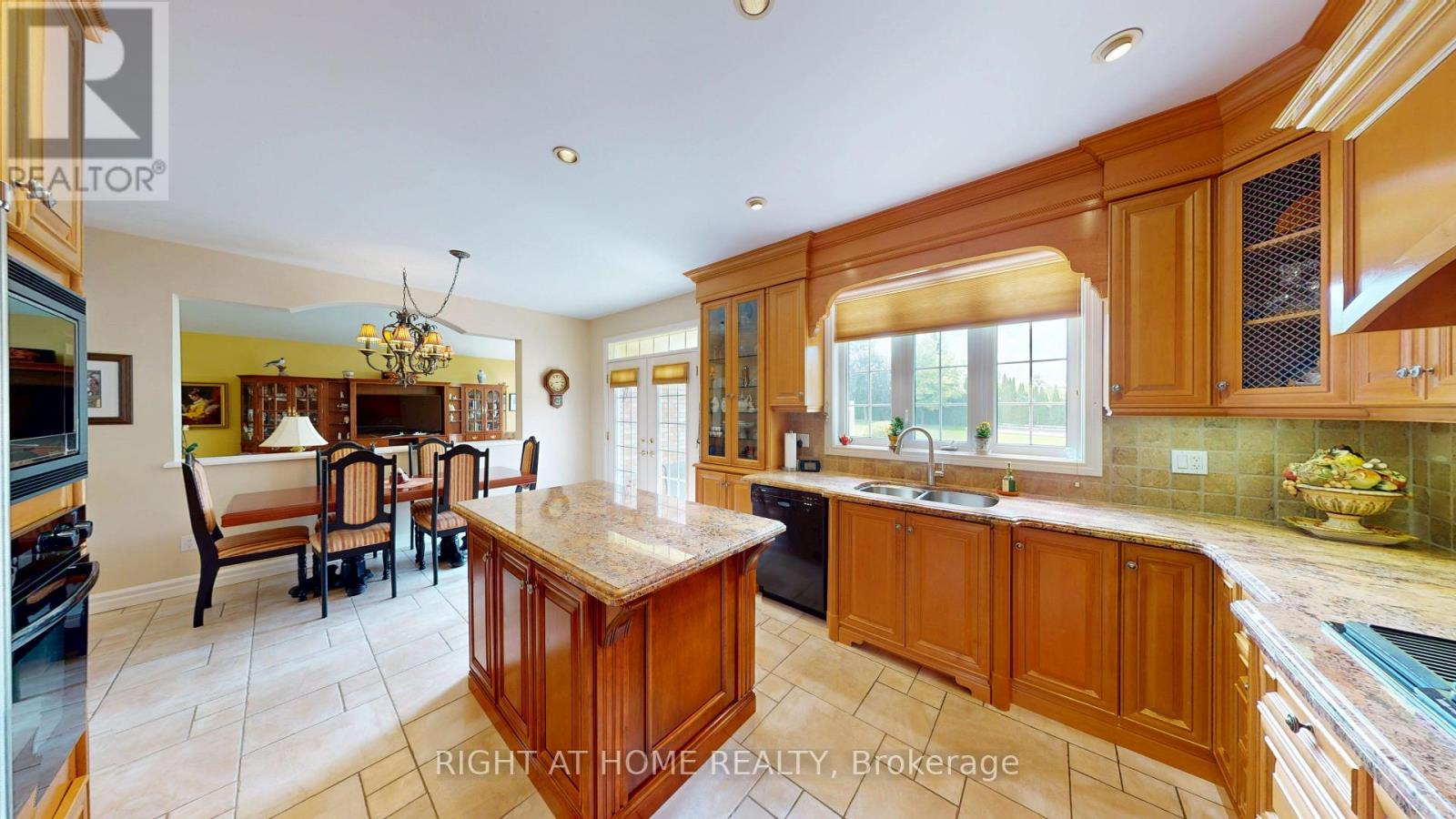 35 GOLFVIEW BOULEVARD - 13