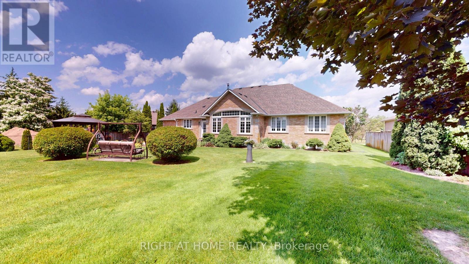 35 GOLFVIEW BOULEVARD - 3