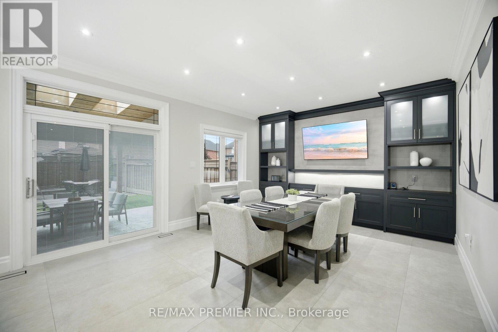 25 ANDREW HILL DRIVE - 14
