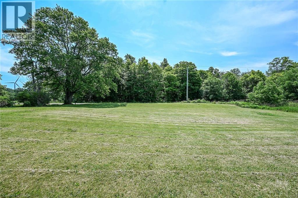6-bedroom home for sale at 647 BAINS Road, Cayuga ON · photo 37 of 51