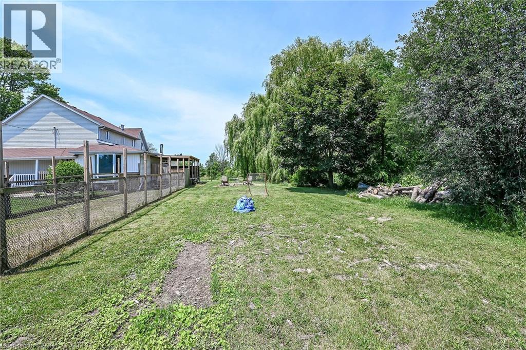 6-bedroom home for sale at 647 BAINS Road, Cayuga ON · photo 39 of 51