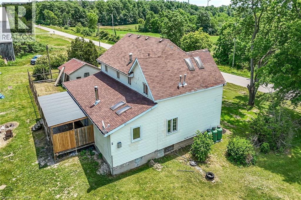 6-bedroom home for sale at 647 BAINS Road, Cayuga ON · photo 43 of 51