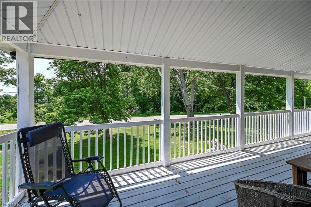 6-bedroom home for sale at 647 BAINS Road, Cayuga ON · photo 5 of 51