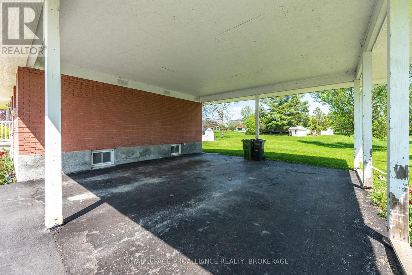 2426 COLE HILL ROAD - 4