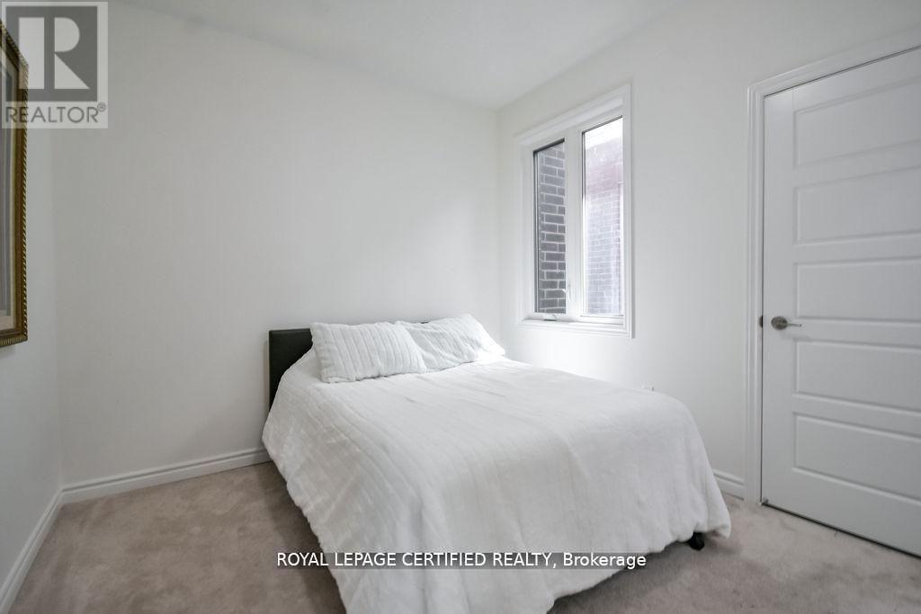 58 SHEPHERD DRIVE - 22