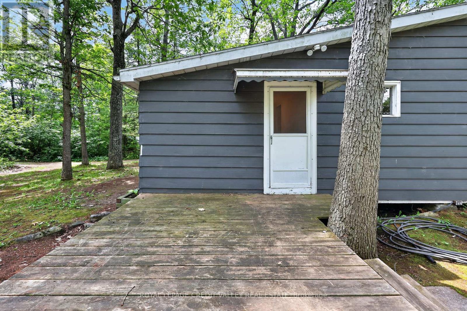 8128 RAMA ROAD - 3