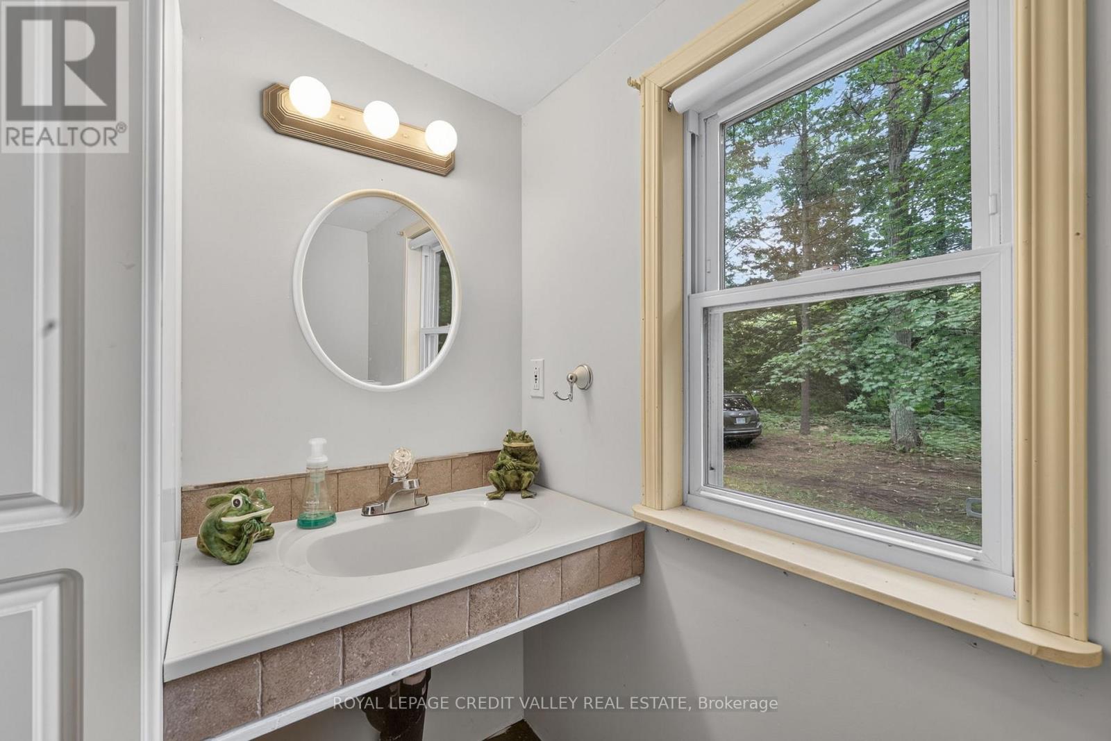8128 RAMA ROAD - 30