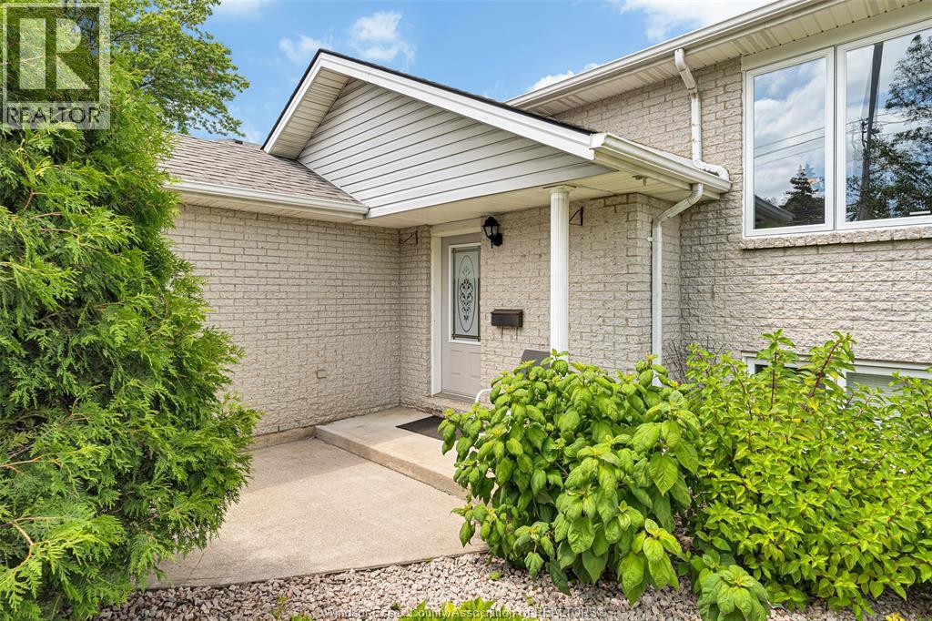 710 CABANA ROAD East - 3