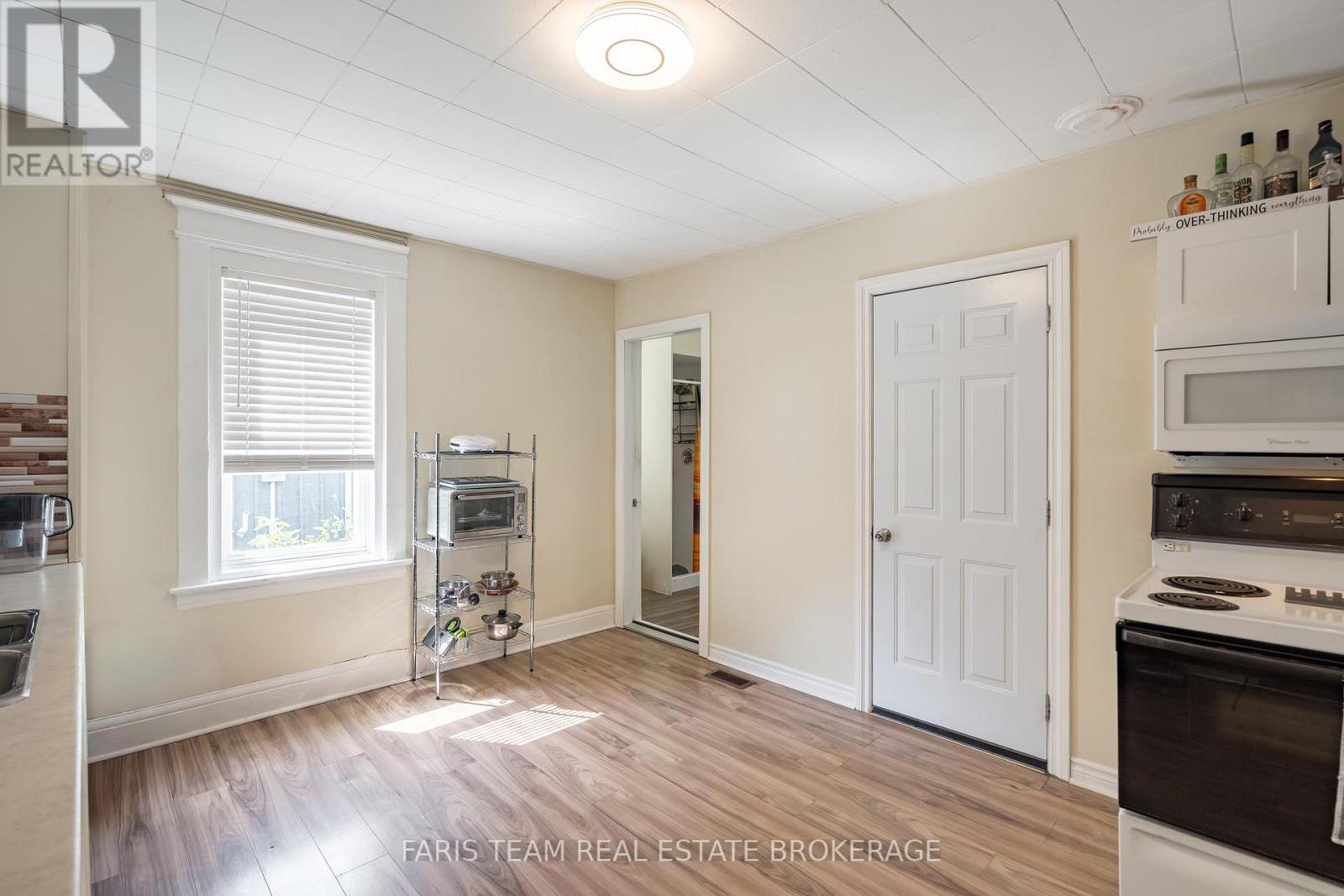 275 GILL STREET - 8
