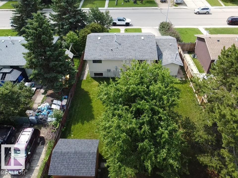 4522 56 AV — photo 20