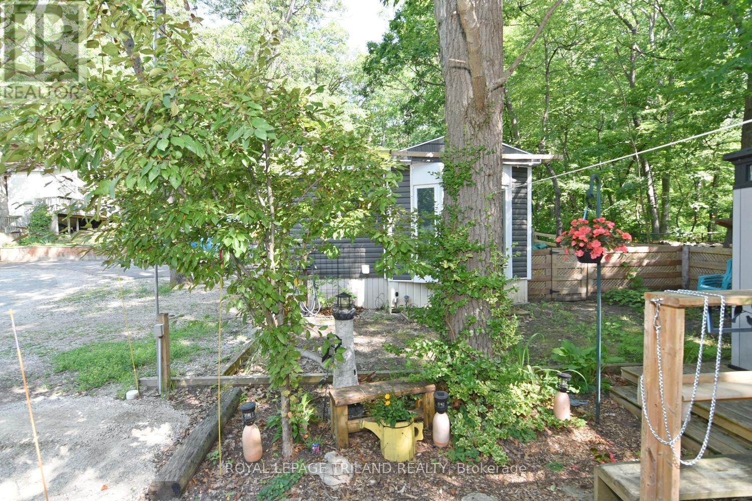 #B11 9910 NORTHVILLE CRESCENT - Image 6