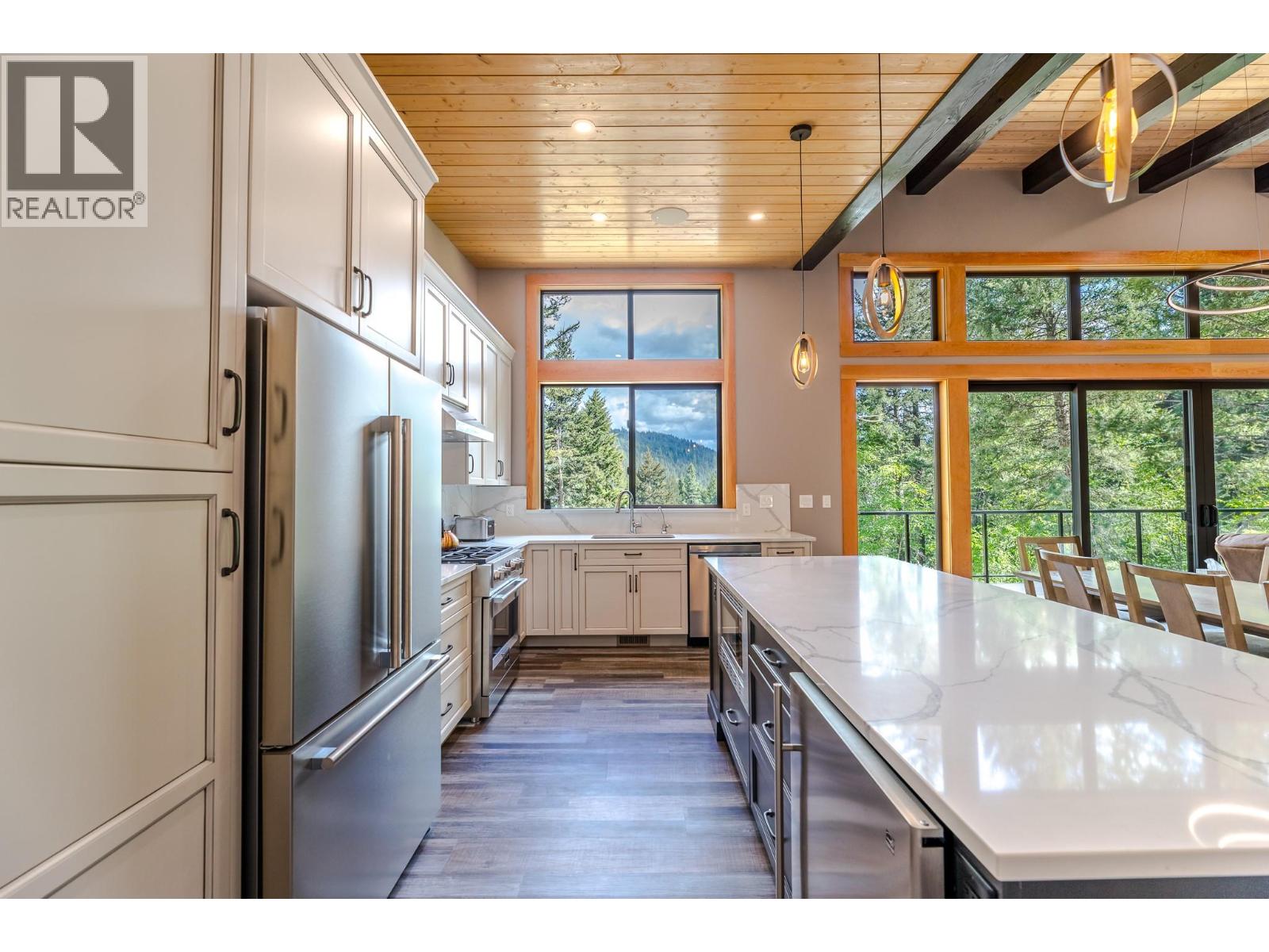 2894 Coalmont Road - 11