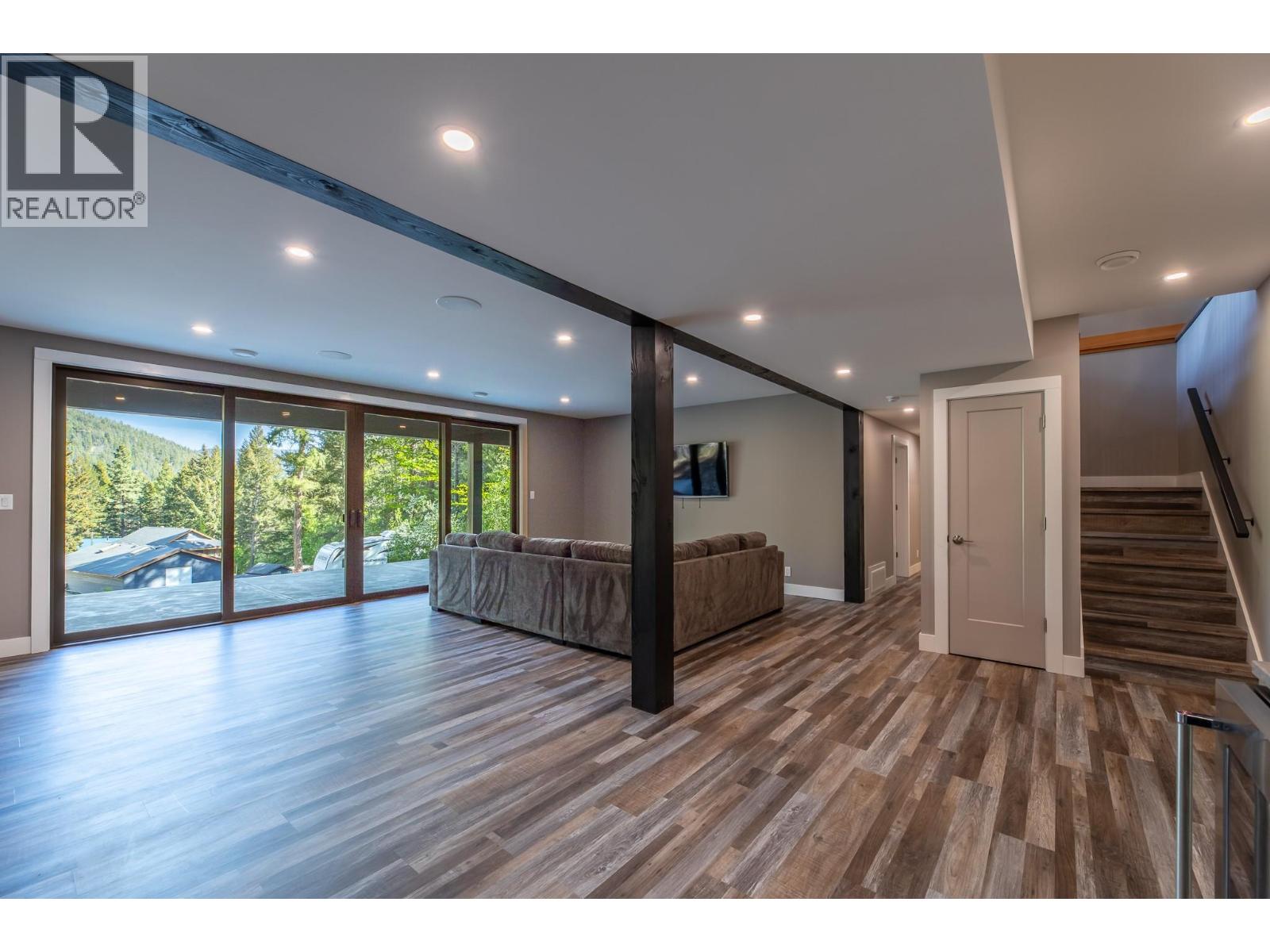 2894 Coalmont Road - 29