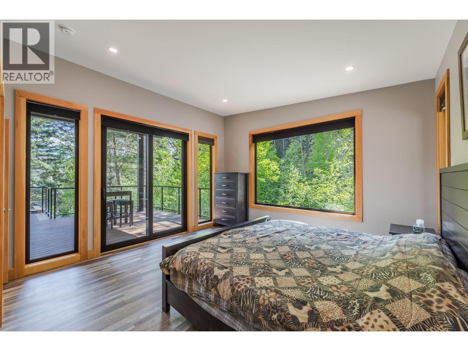 2894 Coalmont Road - 21