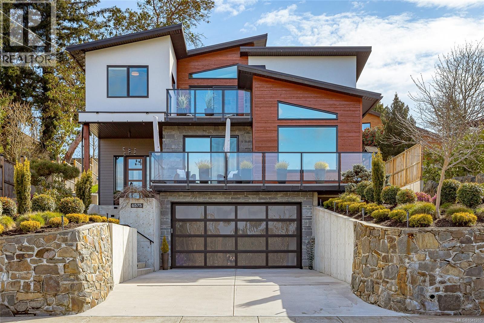 6575 Central Saanich Rd - 4