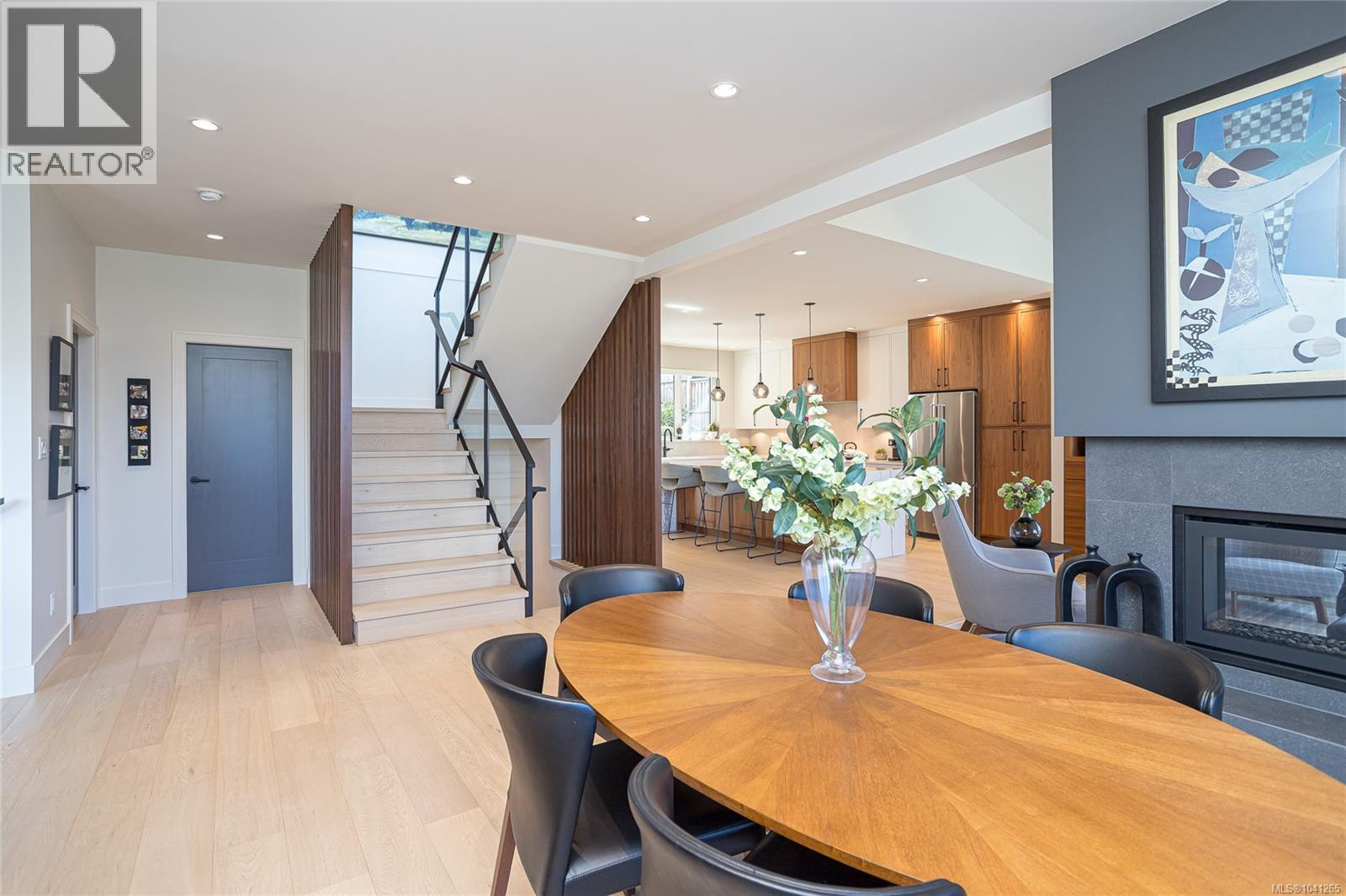 6575 Central Saanich Rd - 17