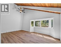400 Manse Rd, French Creek, BC V9Y2B2 Photo 20