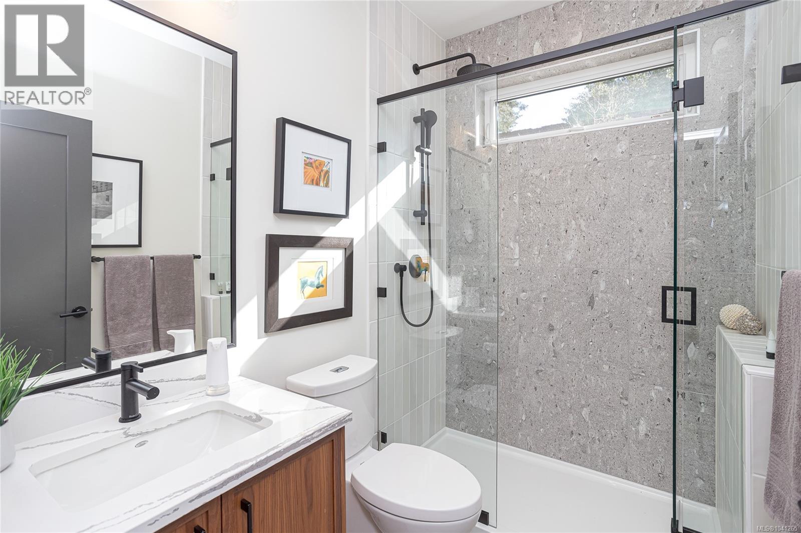 6575 Central Saanich Rd - 41