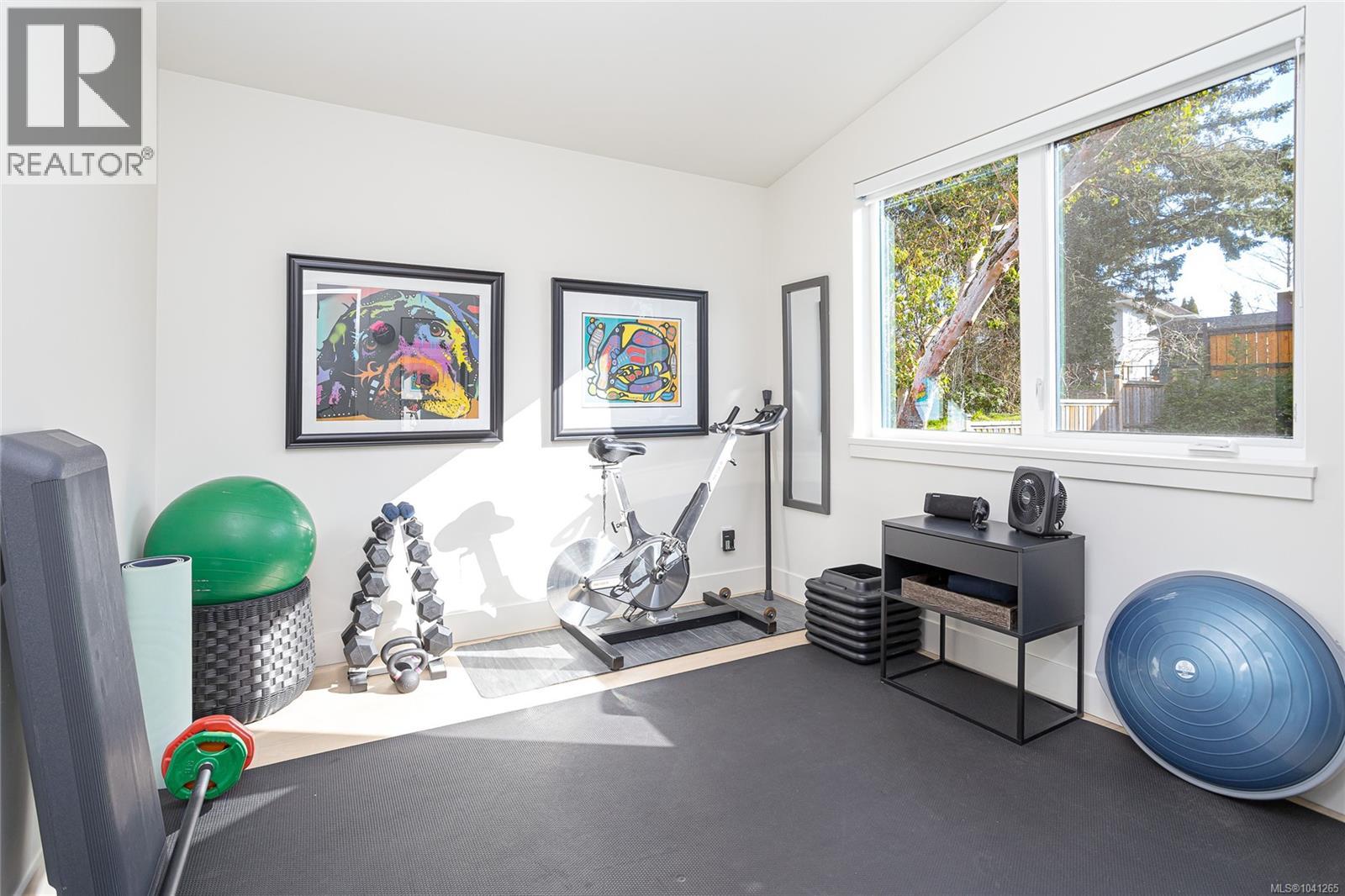 6575 Central Saanich Rd - 38