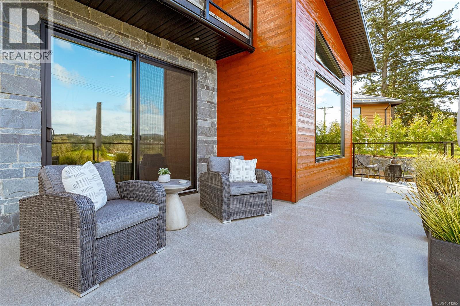 6575 Central Saanich Rd - 51