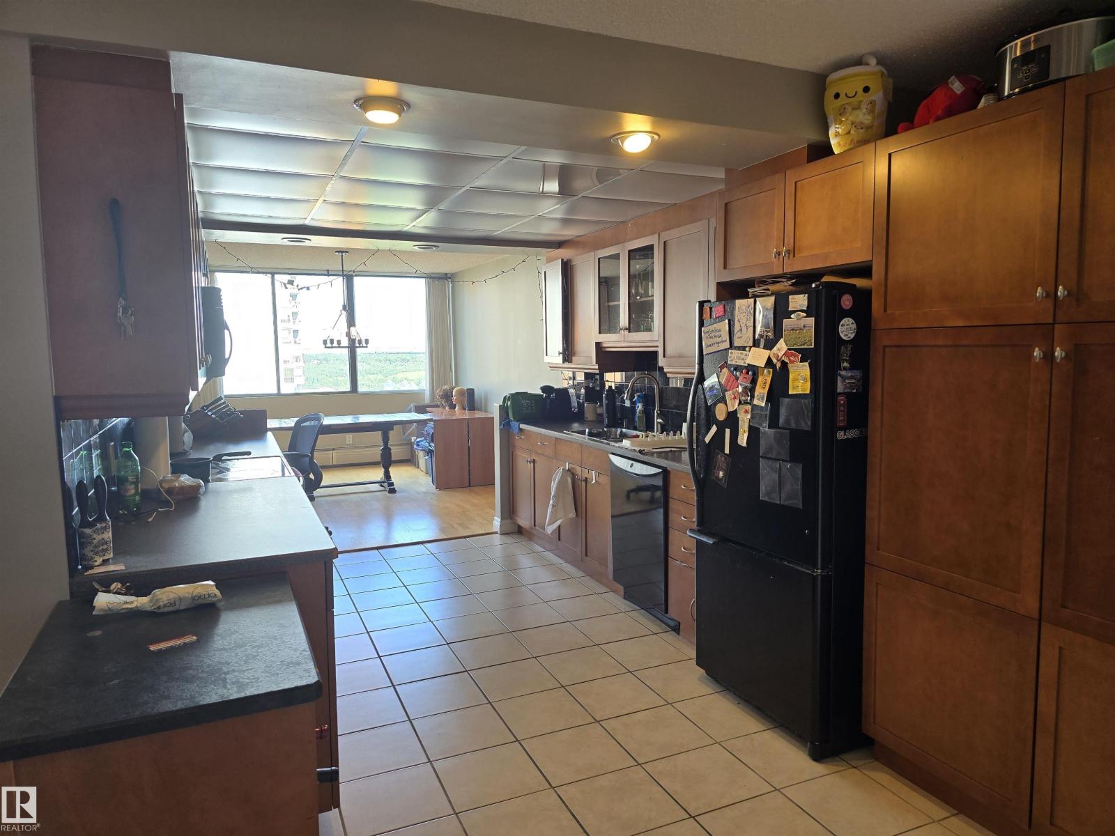 #1204 9921 104 ST NW - 11