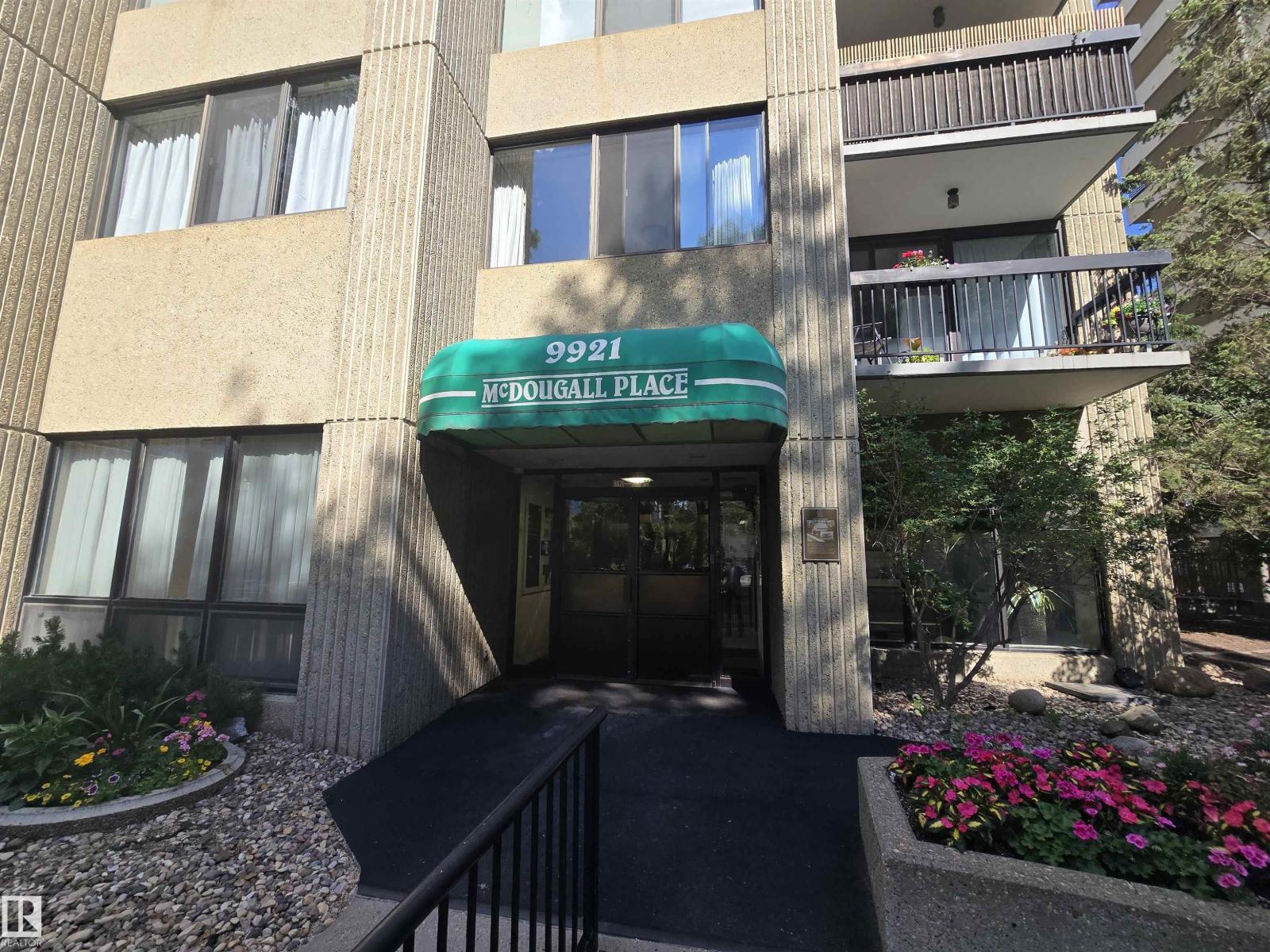 #1204 9921 104 ST NW - 2