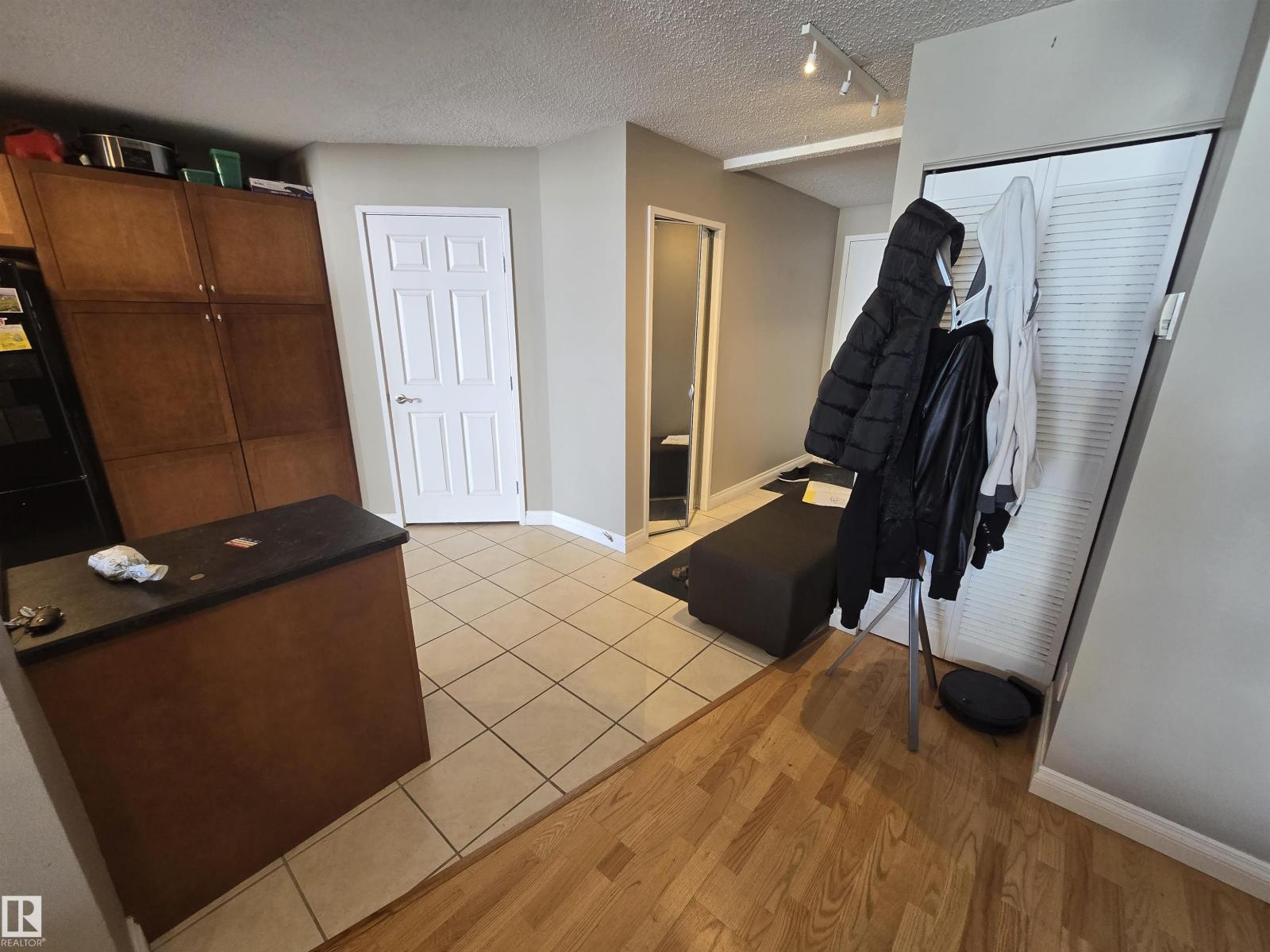#1204 9921 104 ST NW - 9