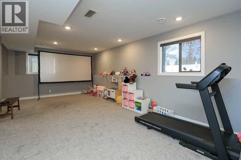 137 Coachman Way - 30