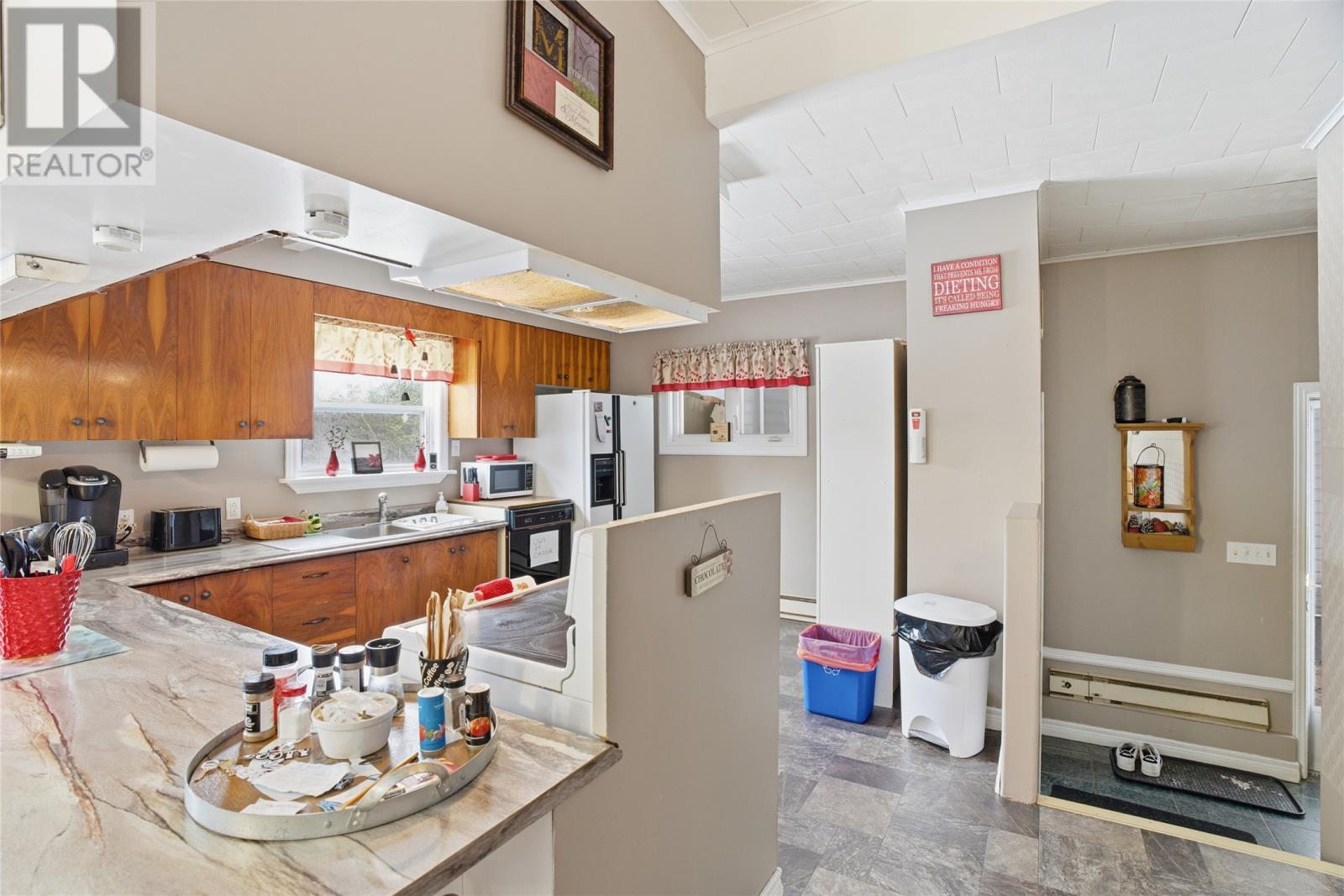 214-216 Creston Boulevard - 18