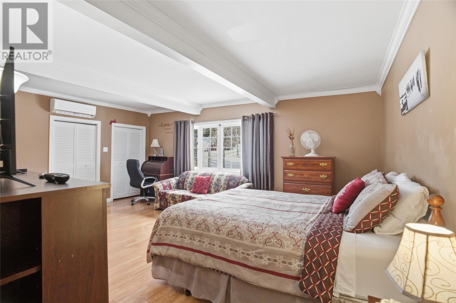 214-216 Creston Boulevard - 23