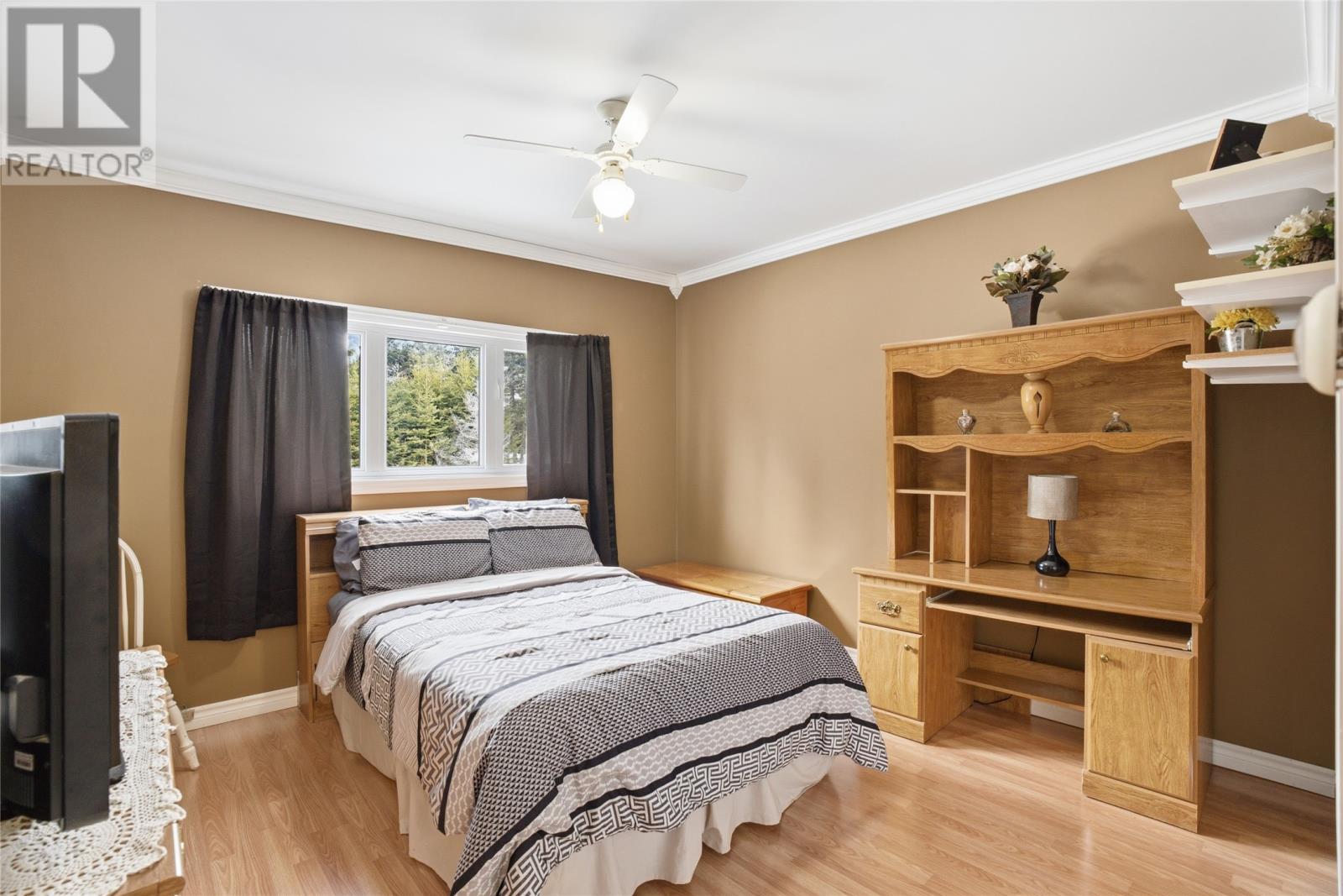 214-216 Creston Boulevard - 24