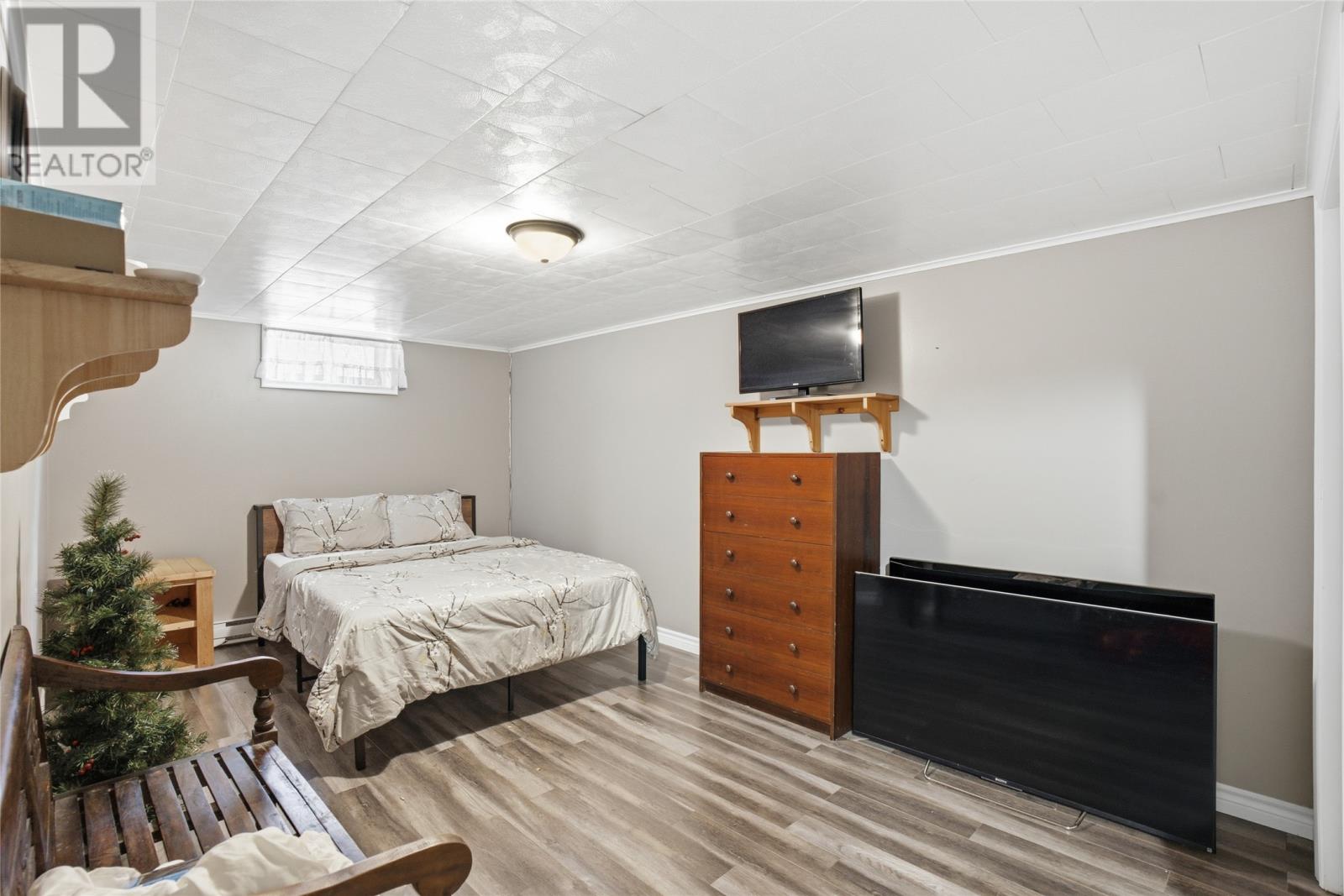214-216 Creston Boulevard - 30