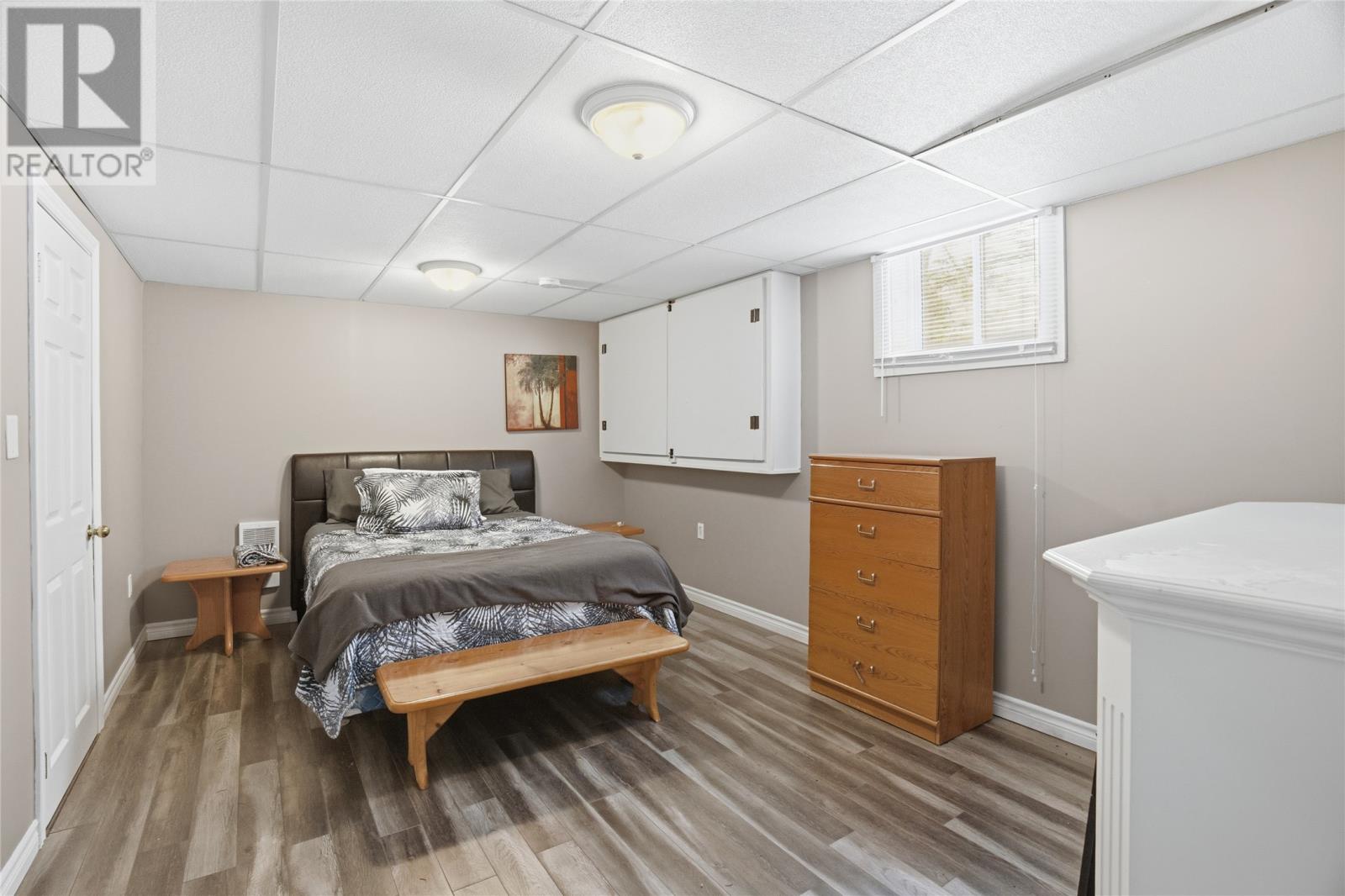 214-216 Creston Boulevard - 31