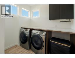 9499 Ledgestone Road, Lake Country, BC V4V0A4 Photo 31