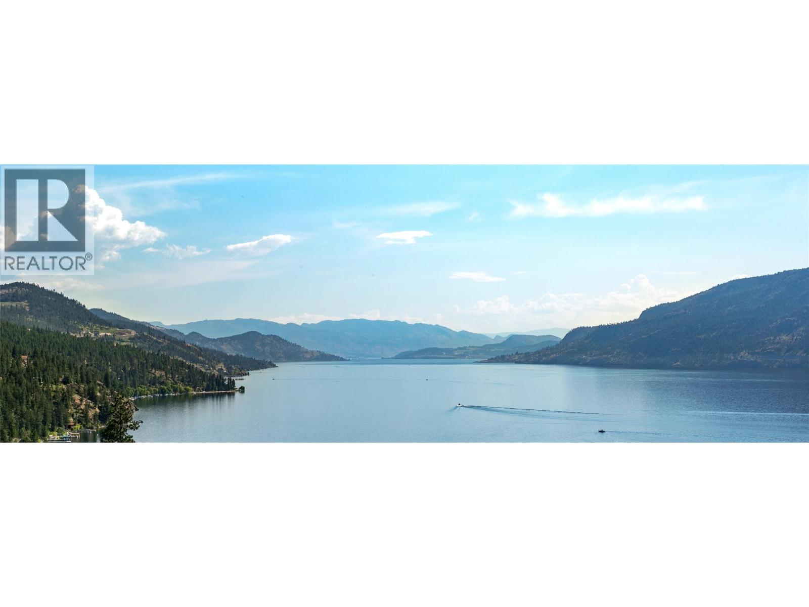 9499 Ledgestone Road, Lake Country