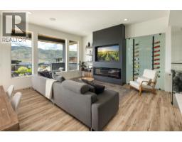 Full ensuite bathroom - 9499 Ledgestone Road, Lake Country, BC V4V0A4 Photo 6